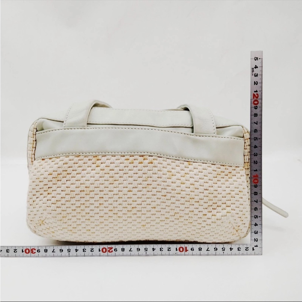 Chanel White Quilted Shoulder Bag with COA - has stains - Picture 3 of 10